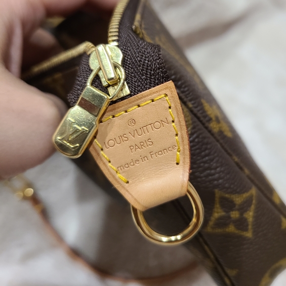 Sold - Picture 3 of 12